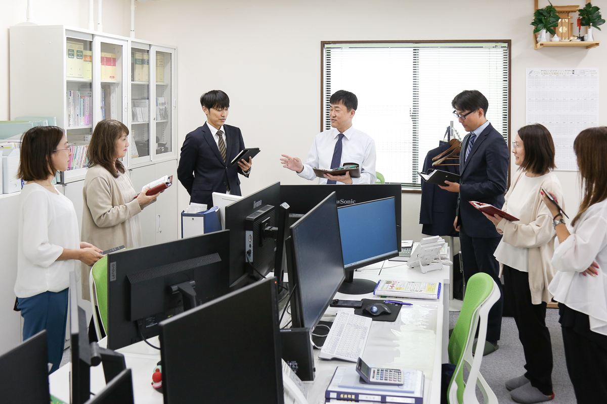 藤垣会計事務所　社員の1日　顧客管理チーム