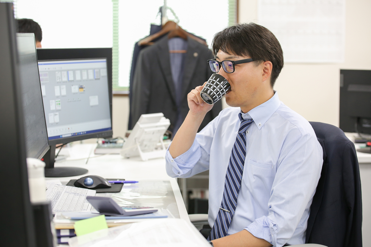 藤垣会計事務所　社員の1日　顧客管理チーム